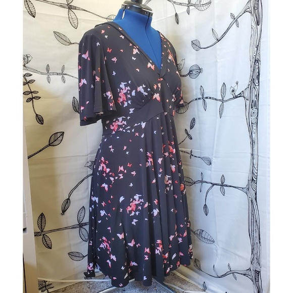 Torrid - Butterfly Dress - Picture 2 of 7